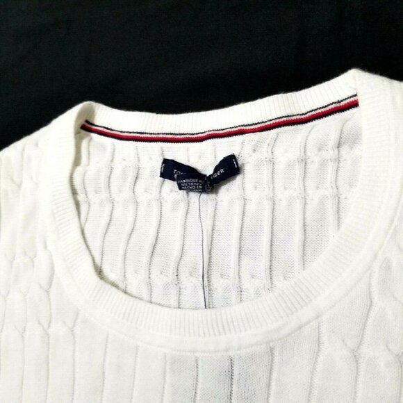 Tommy Hilfiger Women's Scoop Neck‎ Cable Knit Pullover Sweater - Picture 4 of 6